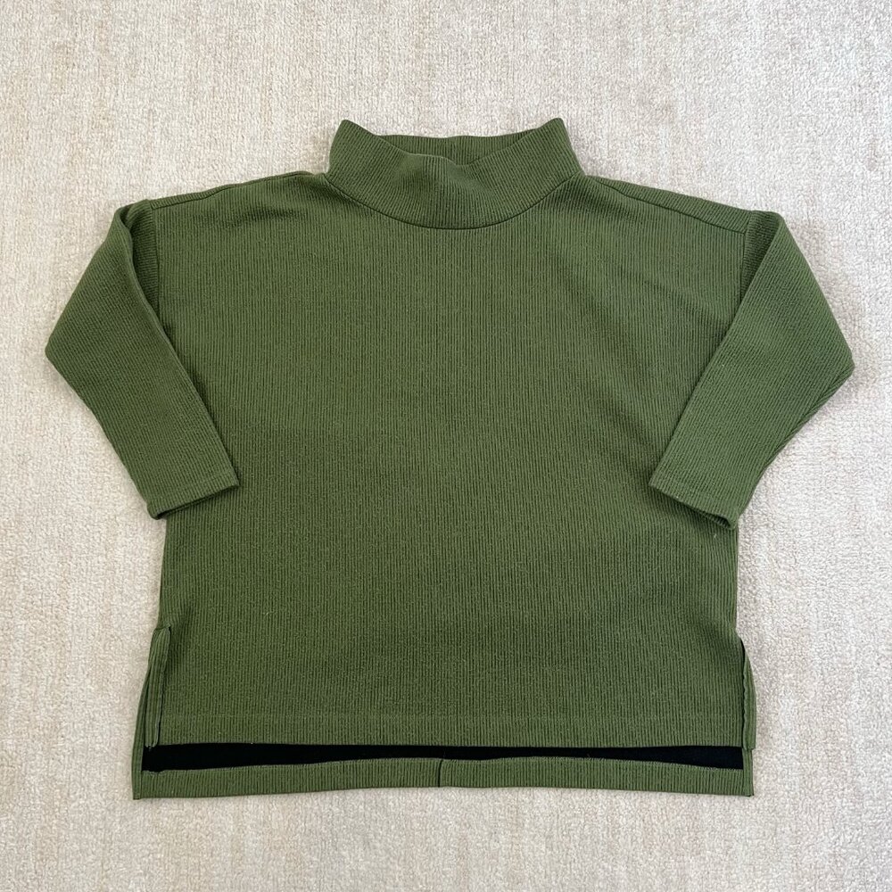 By Anthropologie Green Ribbed Knit Top M